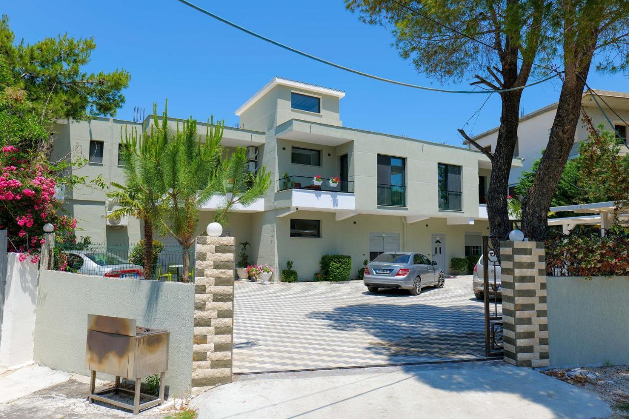 Hotel Vila Celaj Vlorë Exteriér fotografie